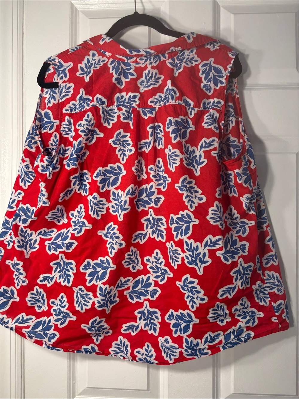 Women’s Stylish Shirt Bundle – 5 Pieces | Size XL | Floral & Trendy Prints - Picture 9 of 16